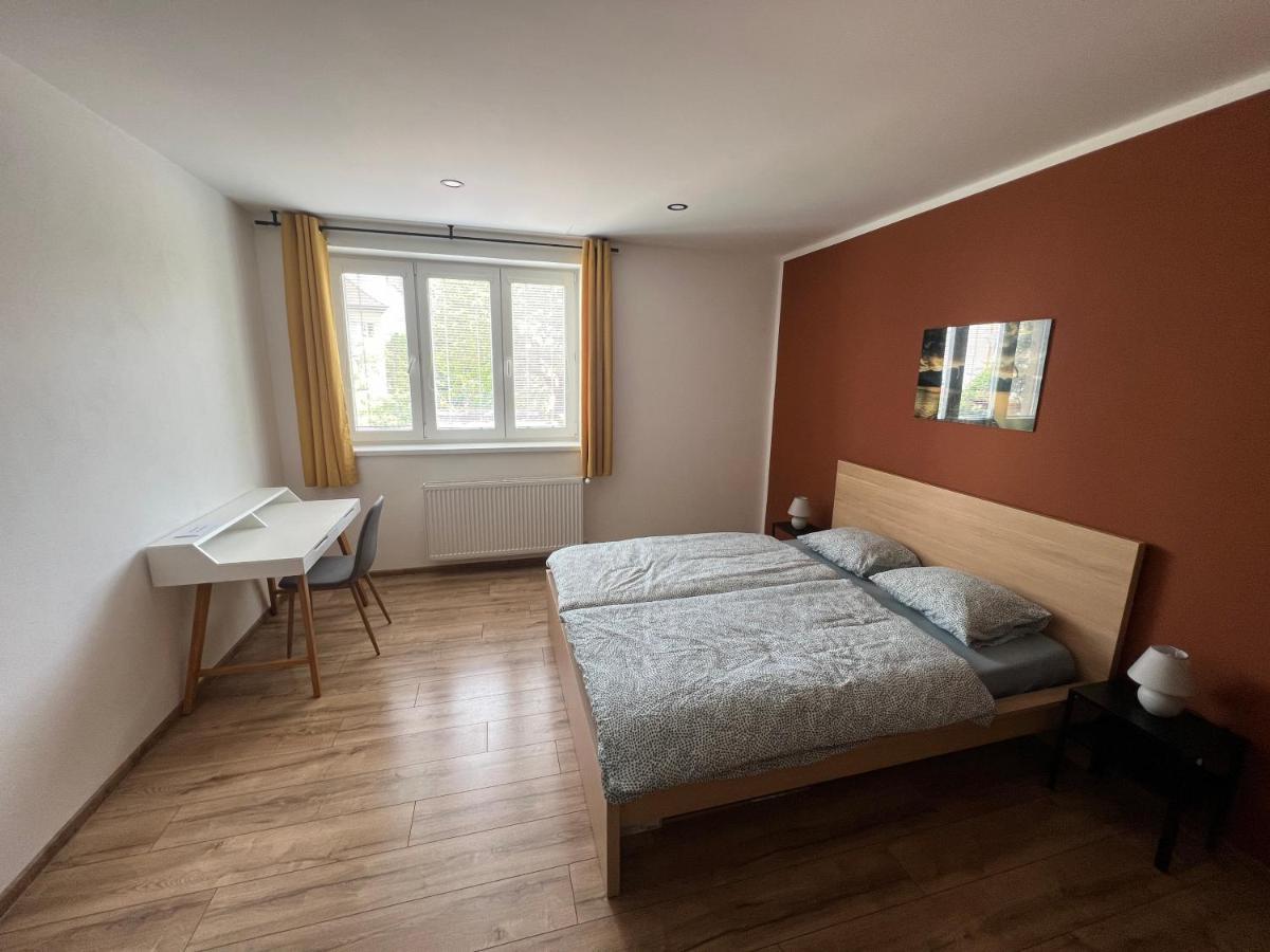 Elegantny Byt V Srdci Mesta Trenčín Exteriér fotografie