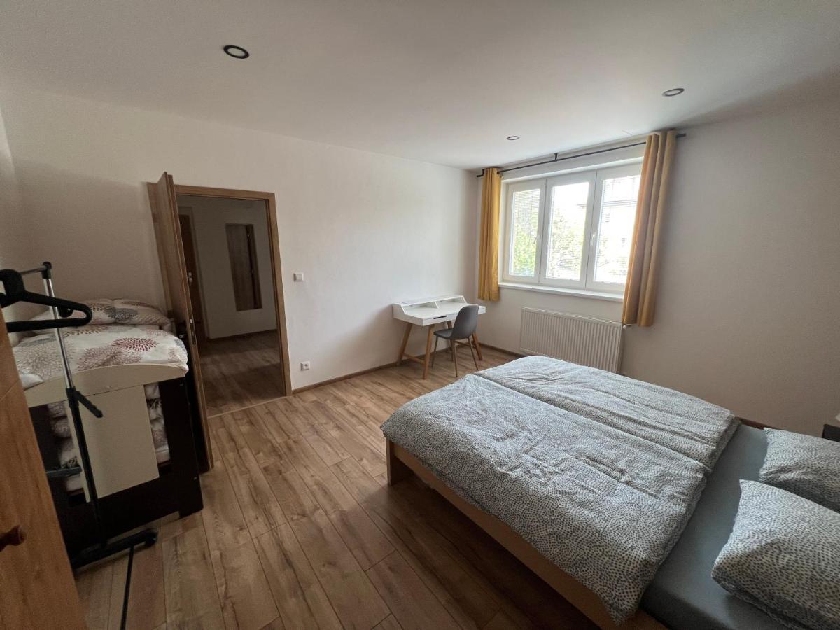Elegantny Byt V Srdci Mesta Trenčín Exteriér fotografie