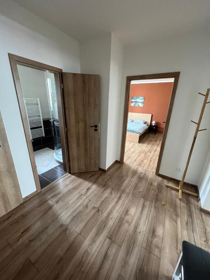 Elegantny Byt V Srdci Mesta Trenčín Exteriér fotografie