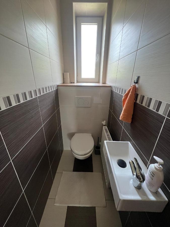 Elegantny Byt V Srdci Mesta Trenčín Exteriér fotografie